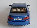 1:18 Paragon Models BMW M5 F10 2011 Azul. Subida por Ricardo